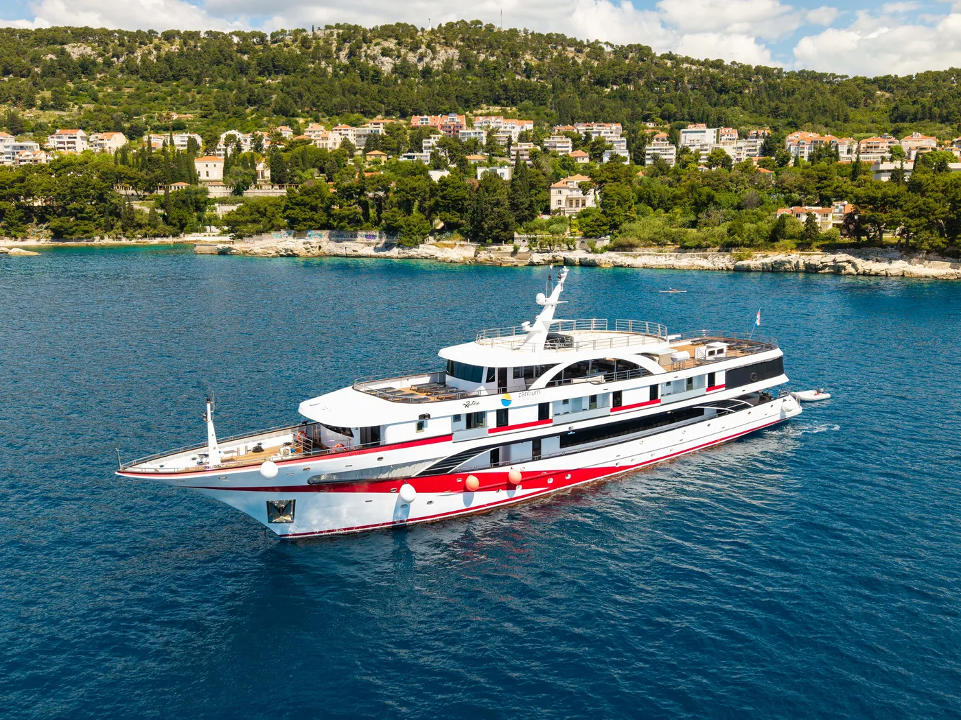 Antaris - Motor Yat içinde Split