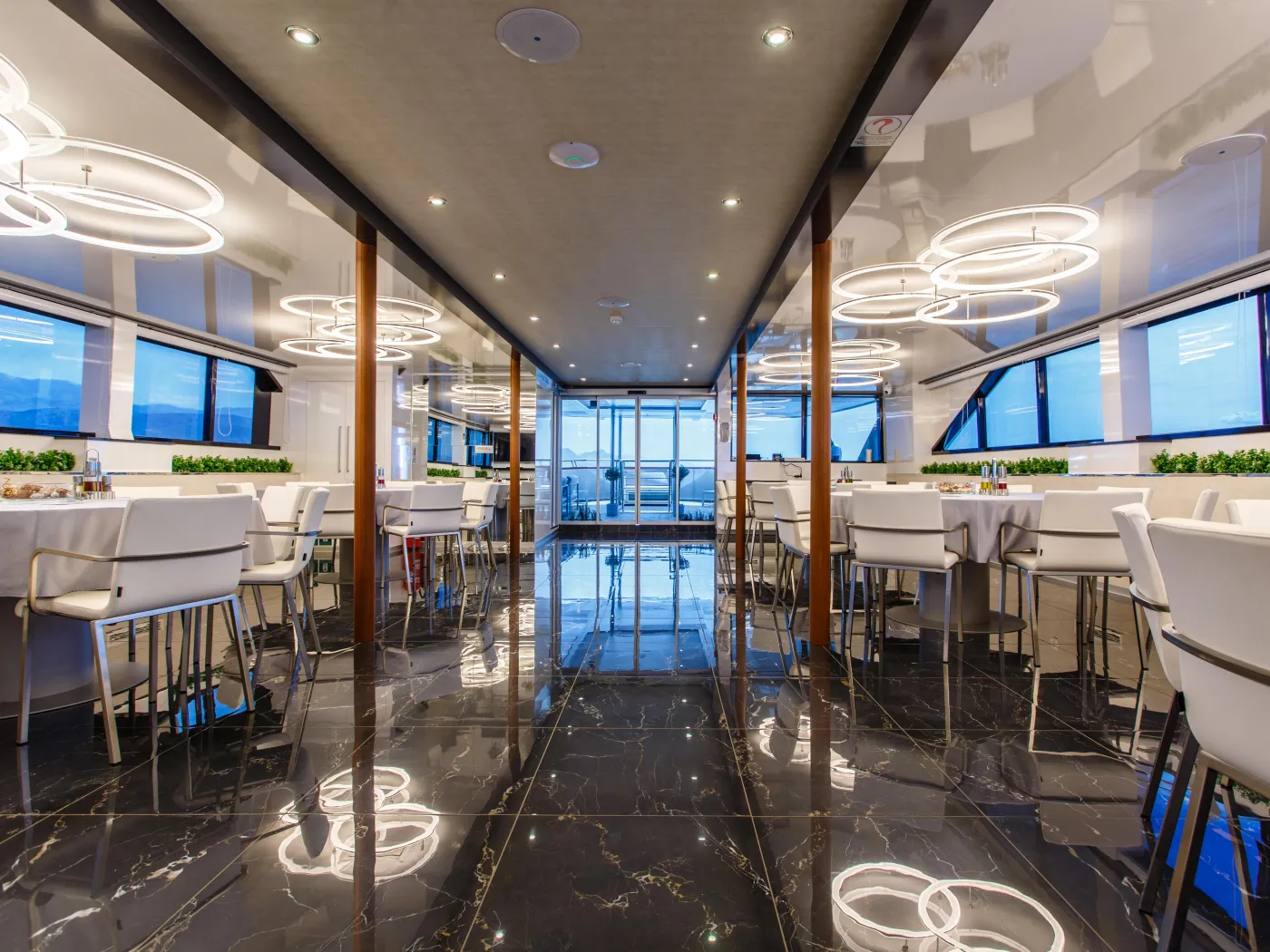 Ban - Motor Yacht in Split