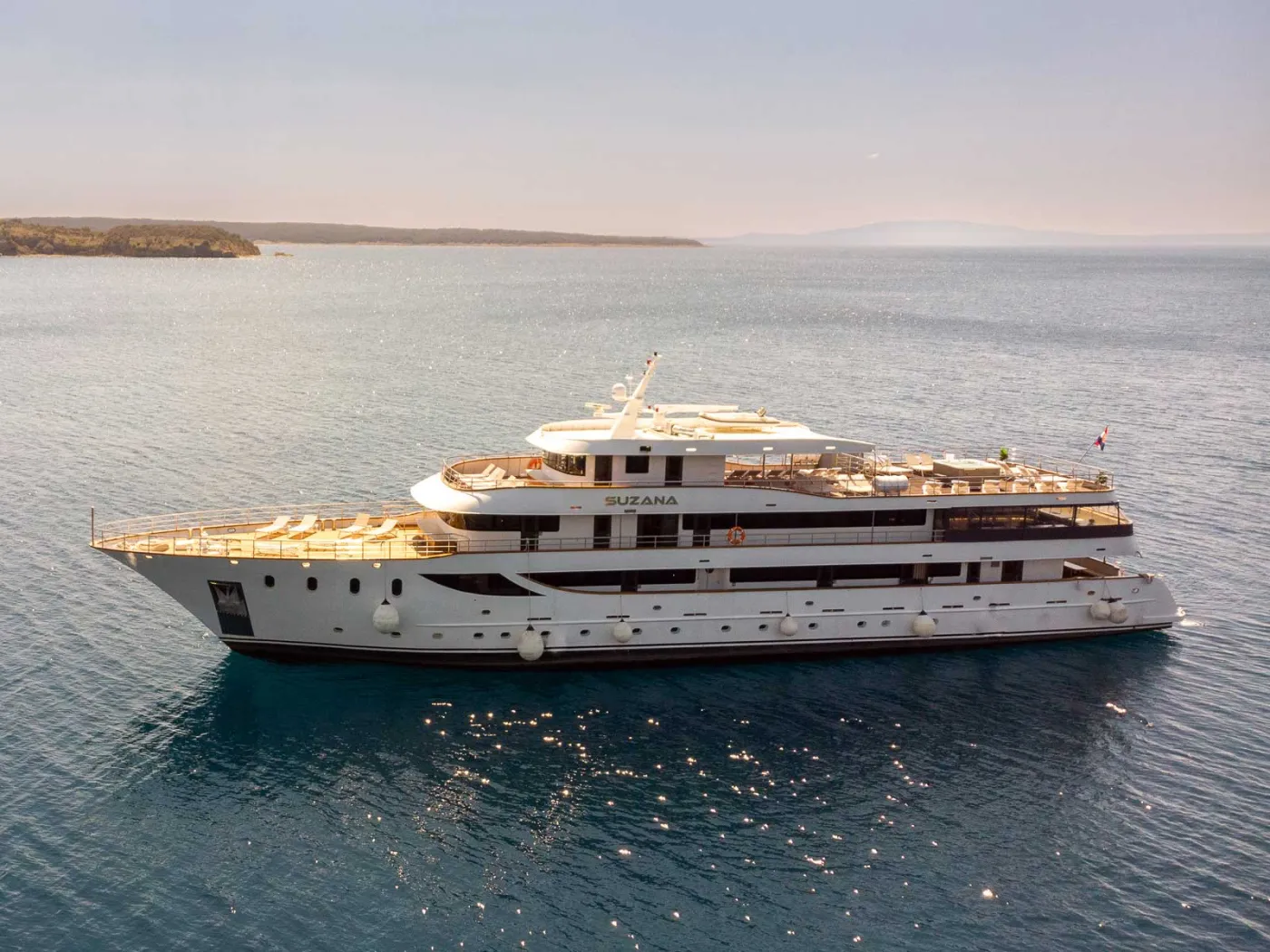 Suzana - Motor Yacht in Split