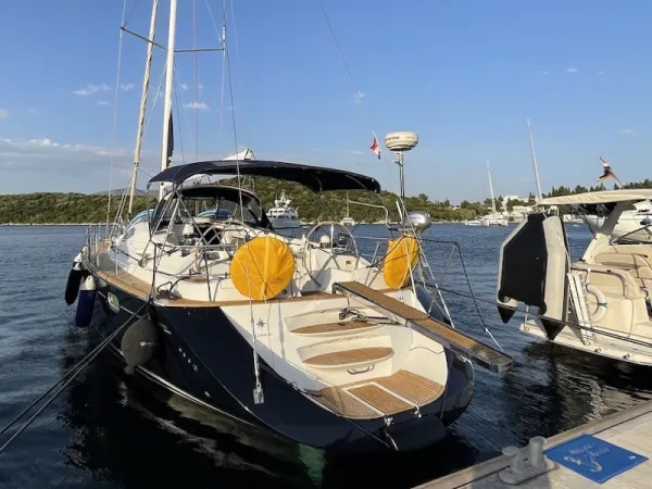 Olivia Adriatica - Enthusiast Owned Yacht