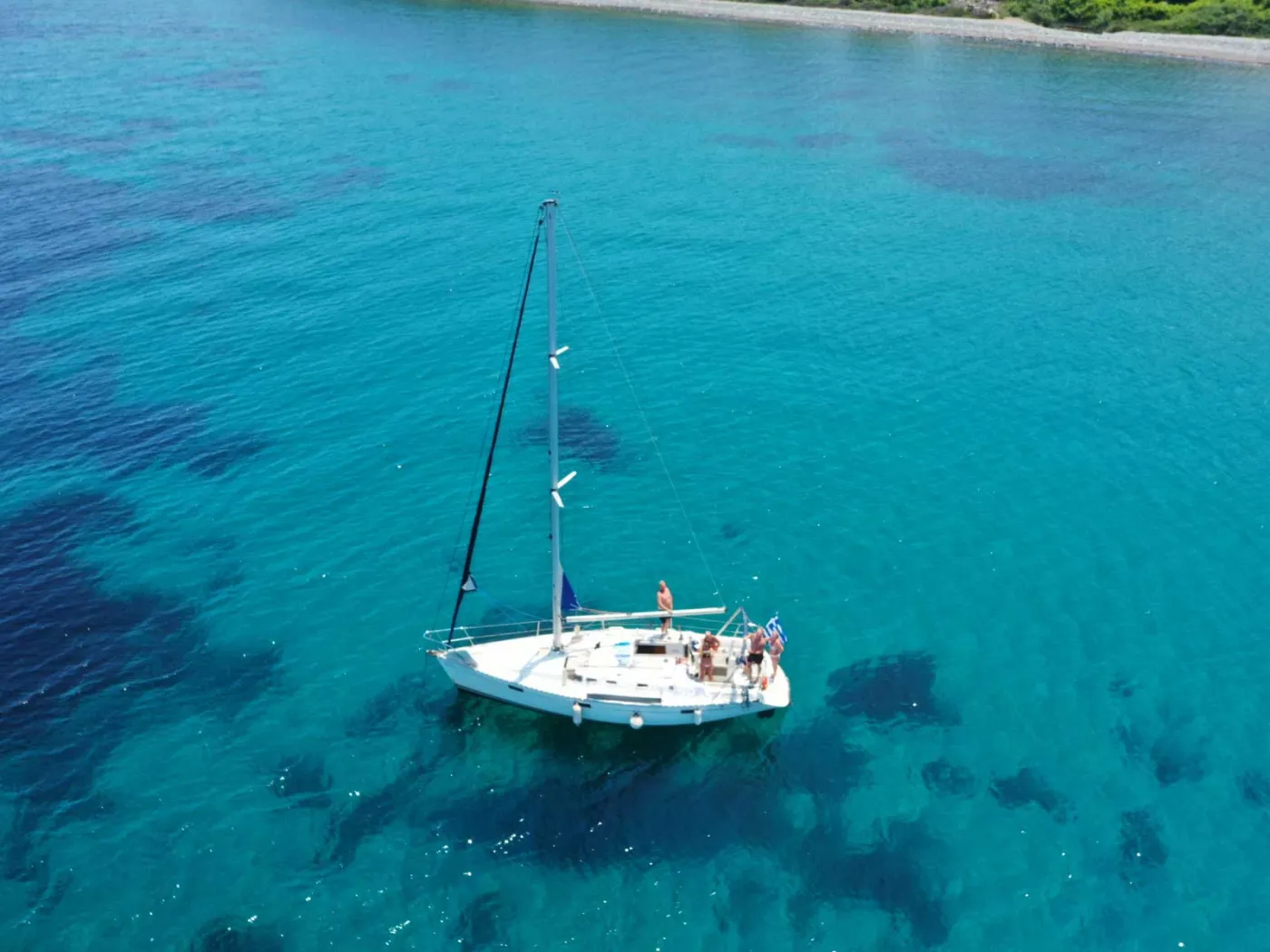 Nela - Sailboat in Nikiana