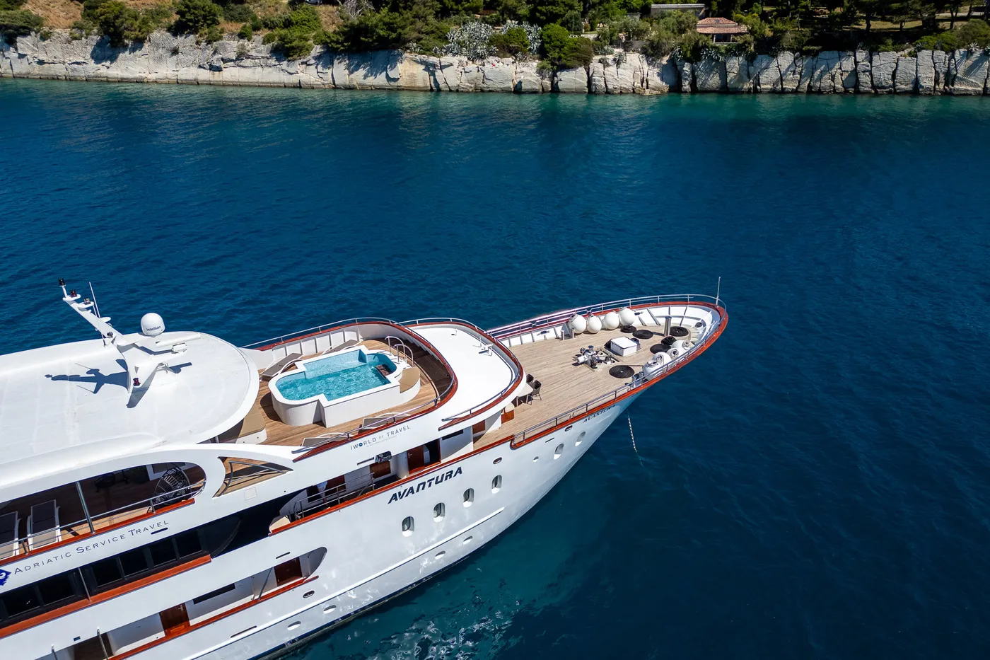 MS Avantura - Motor Yacht in Split