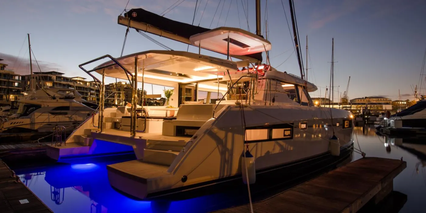 Moorings 4500L Exclusive - Catamaran in Città Metropolitana di Napoli