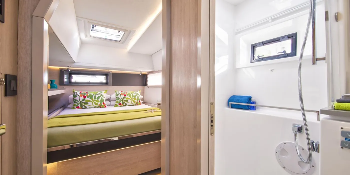 Moorings 4500L Exclusive - Catamaran in Città Metropolitana di Napoli