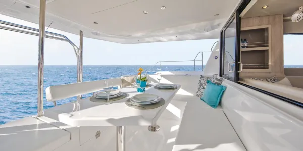 Moorings 433 PC Club