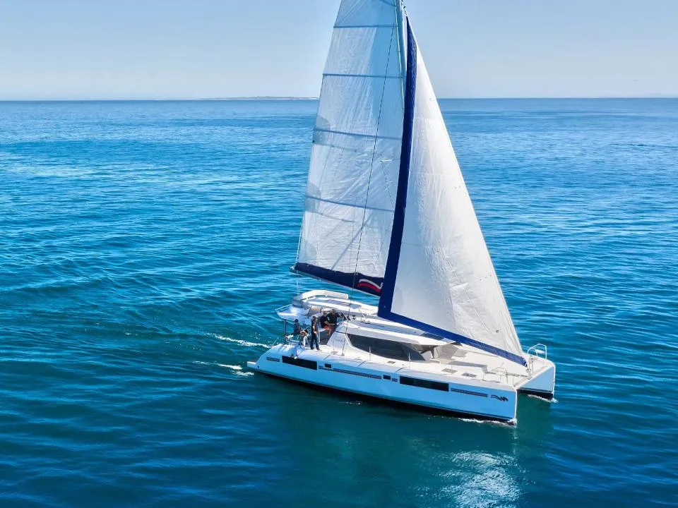 Moorings 4500L/10 Club - Catamaran in Providence