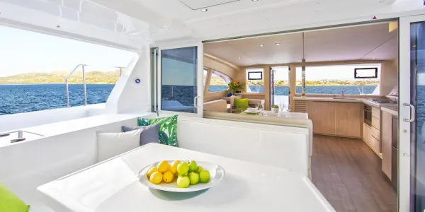 Moorings 4000/3 Club