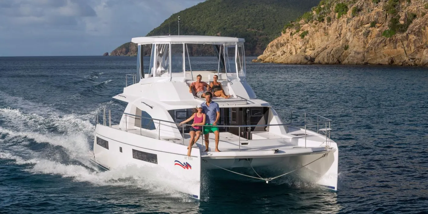 Moorings 433 PC Club - Catamaran in Marina