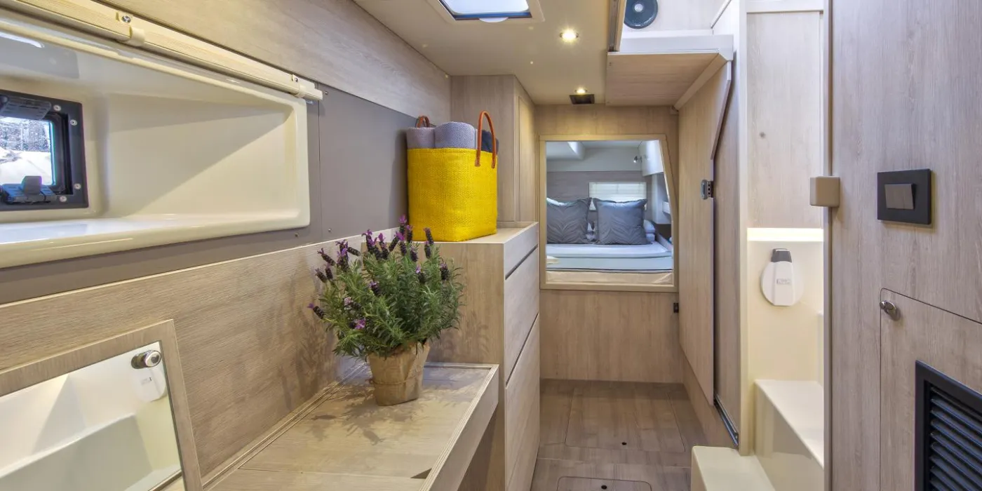 Moorings 433 PC Club - Catamaran in Marina