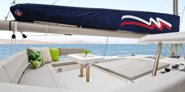Moorings 4500L Club