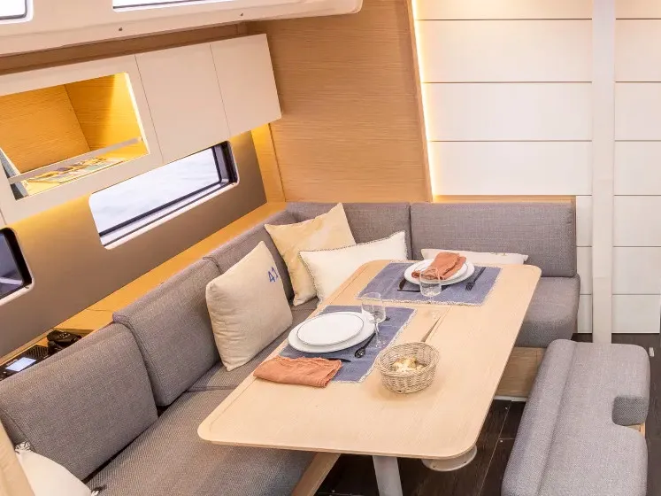 Moorings 41.3 Exclusive Plus - Sailboat in Wickhams Cay 2