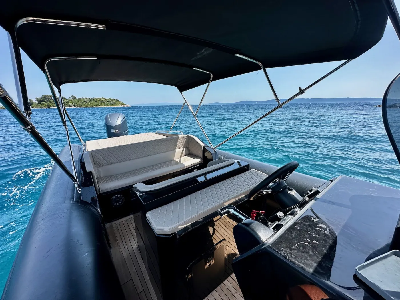 Lux - Motor Yacht in Trogir