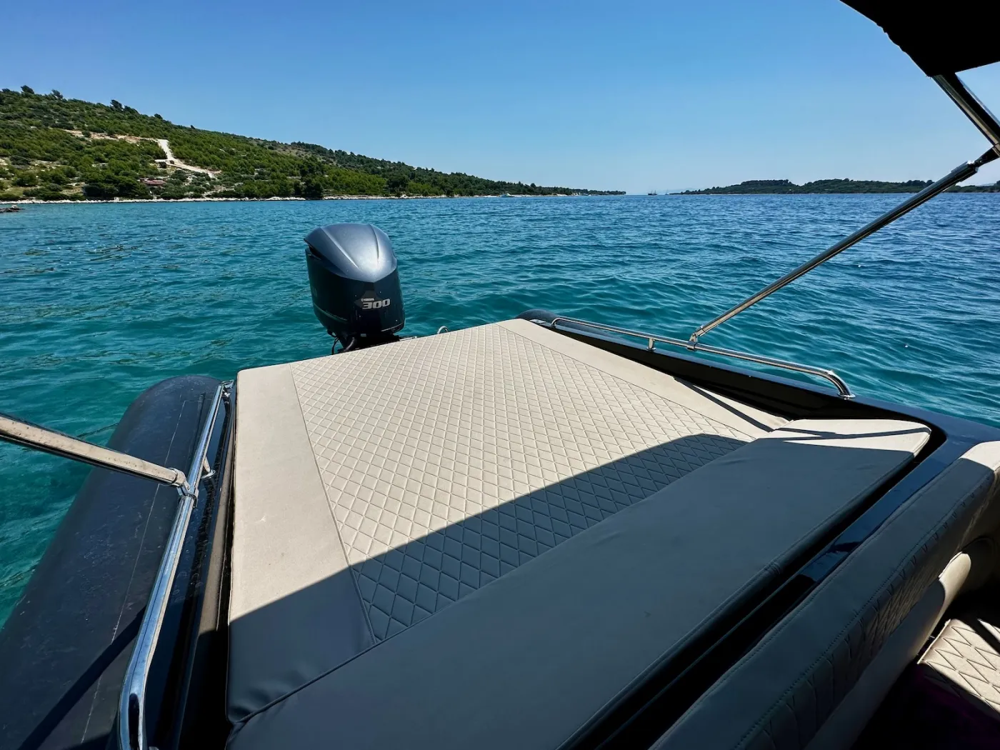 Lux - Motor Yacht in Trogir