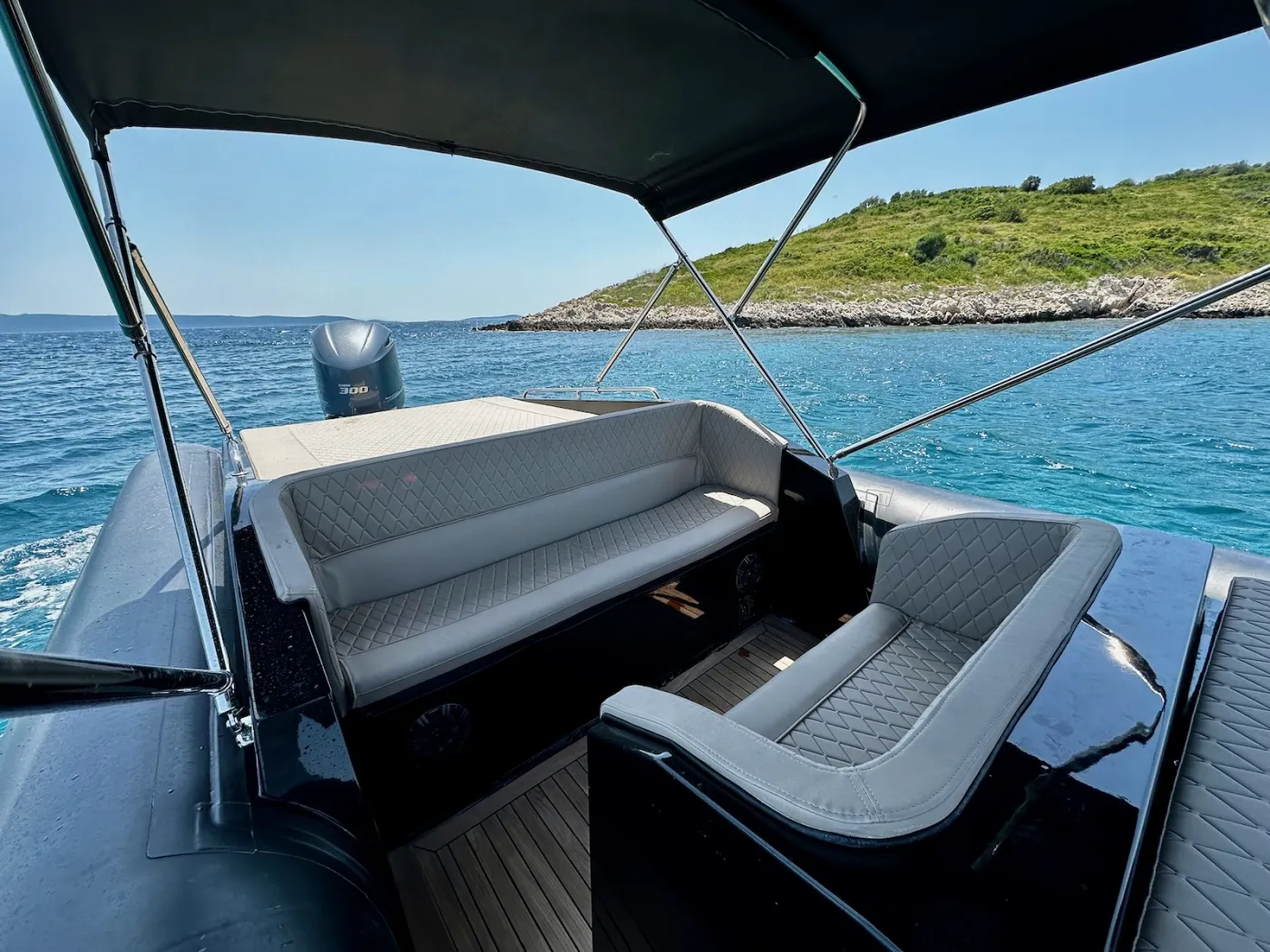Lux - Motor Yacht in Trogir