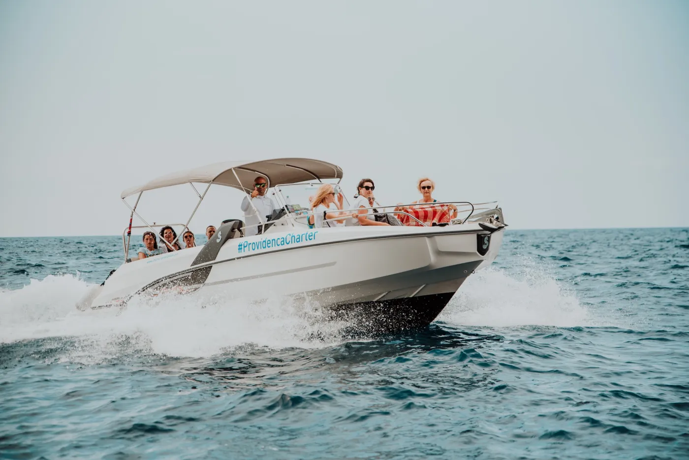 SPACEDeck - Motor Yat içinde Trogir
