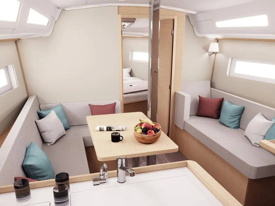 Sunsail 38.0 Premium - Sailboat in Cannigione