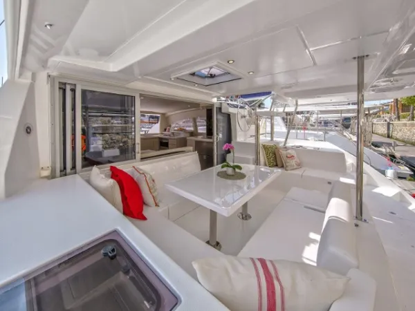 Sunsail 404 Classic