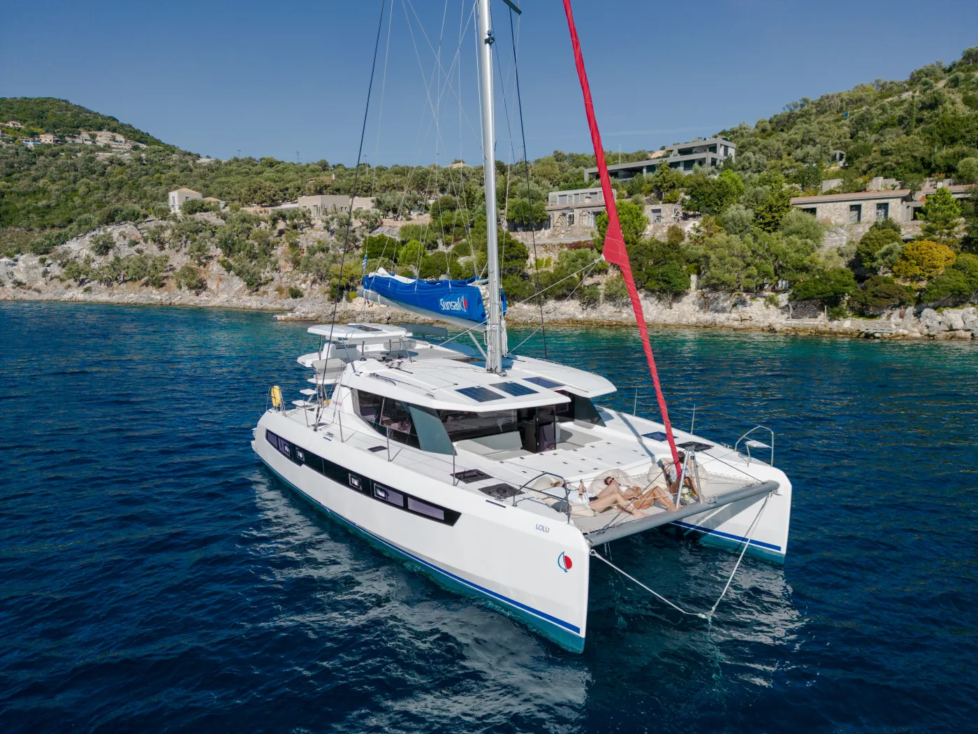 Sunsail 454L Classic - Catamaran in Wickhams Cay 2