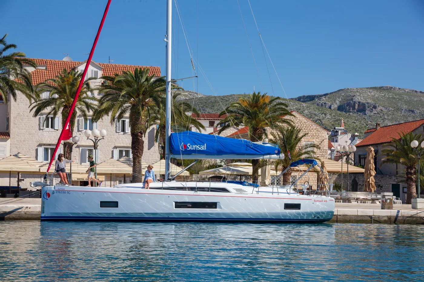 Oceanis 461/3/3 Premium - Sailboat in Saint George's