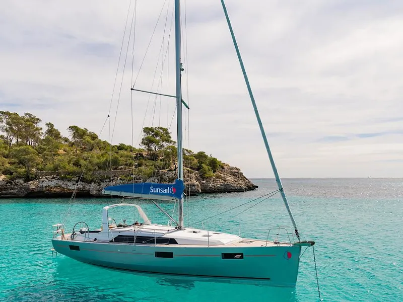 Sunsail 41.1 Classic - Sailboat in Città Metropolitana di Napoli