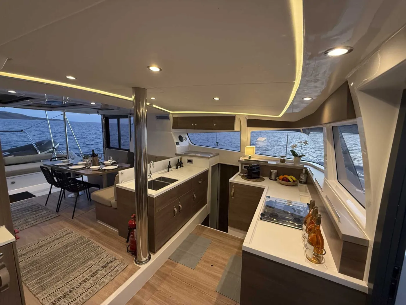 Jeux D'Hiver - Catamaran in Anatoliki Attiki