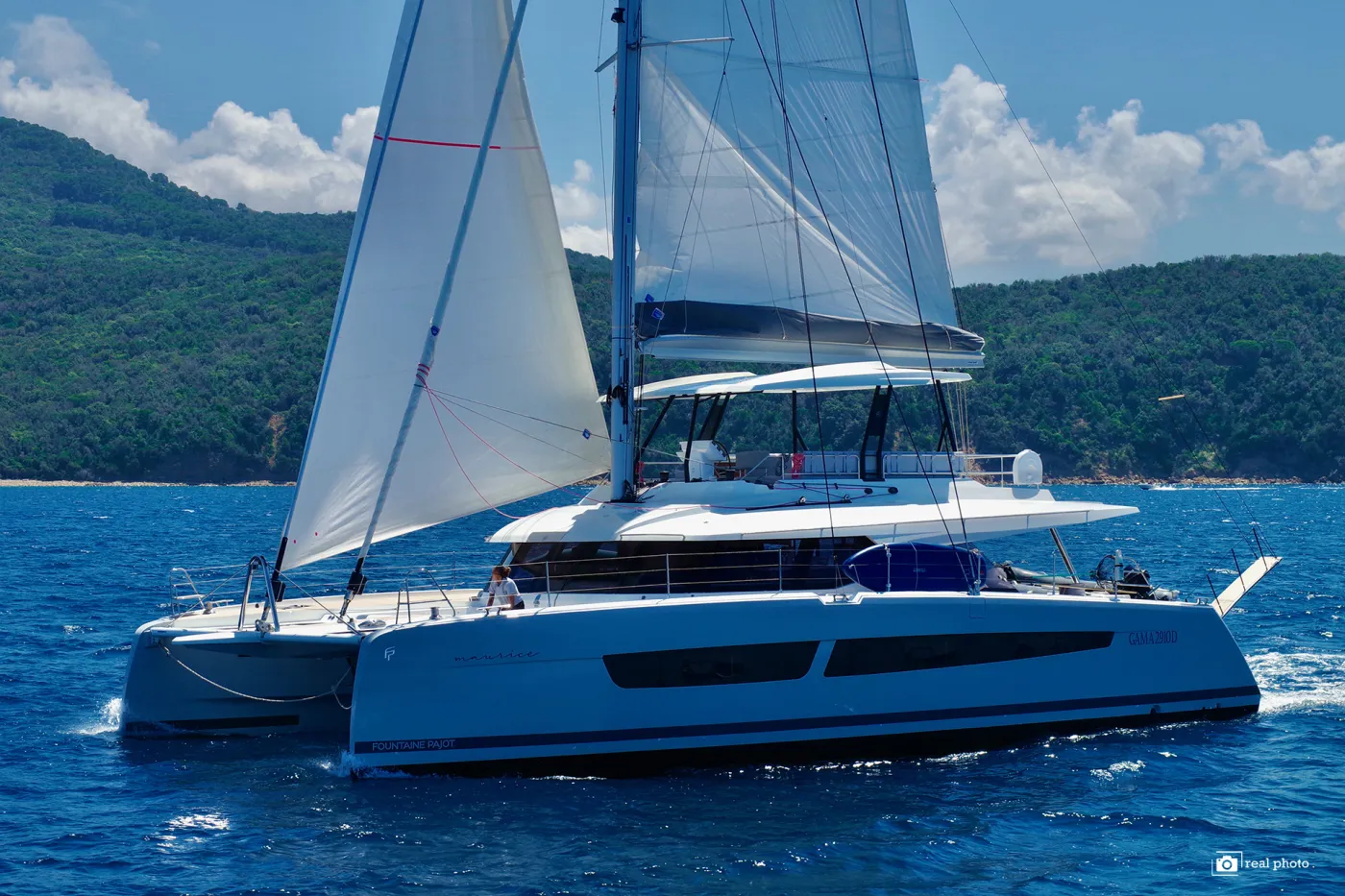 Maurice - Luxury Catamaran, A/C, Generator, Water maker - Katamaran içinde Cannigione