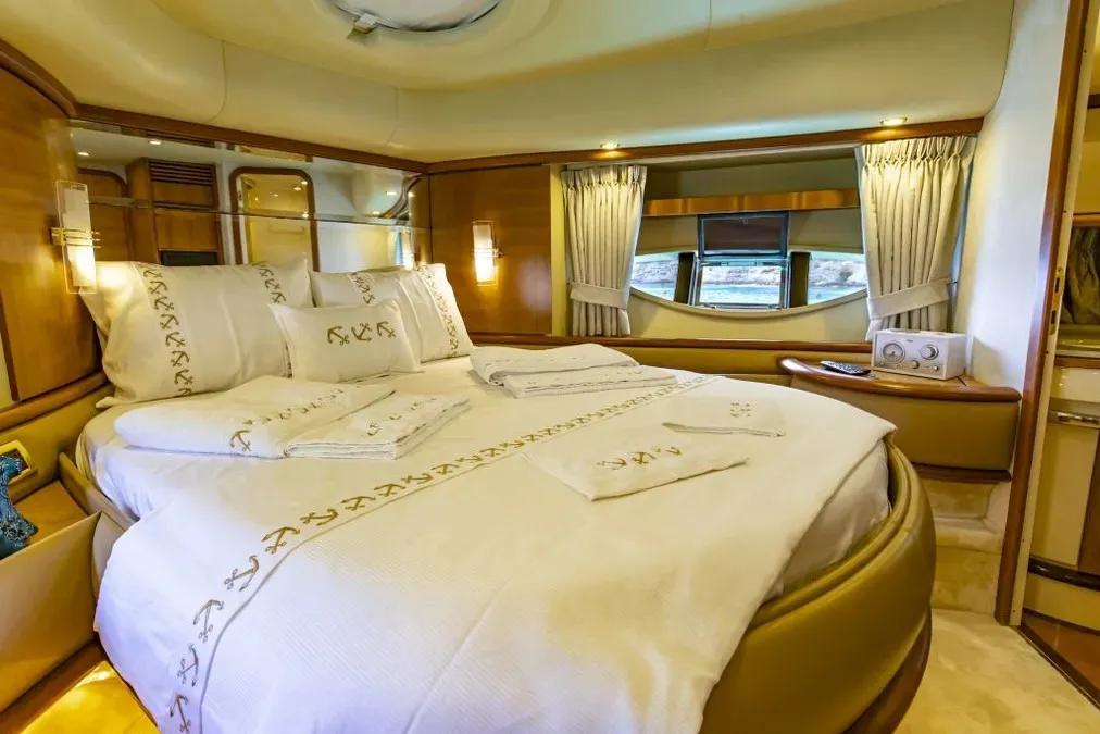 Efe 01 - Motor Yat içinde Göcek