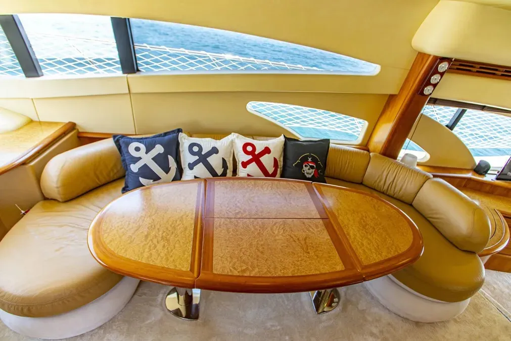 Efe 01 - Motor Yat içinde Göcek