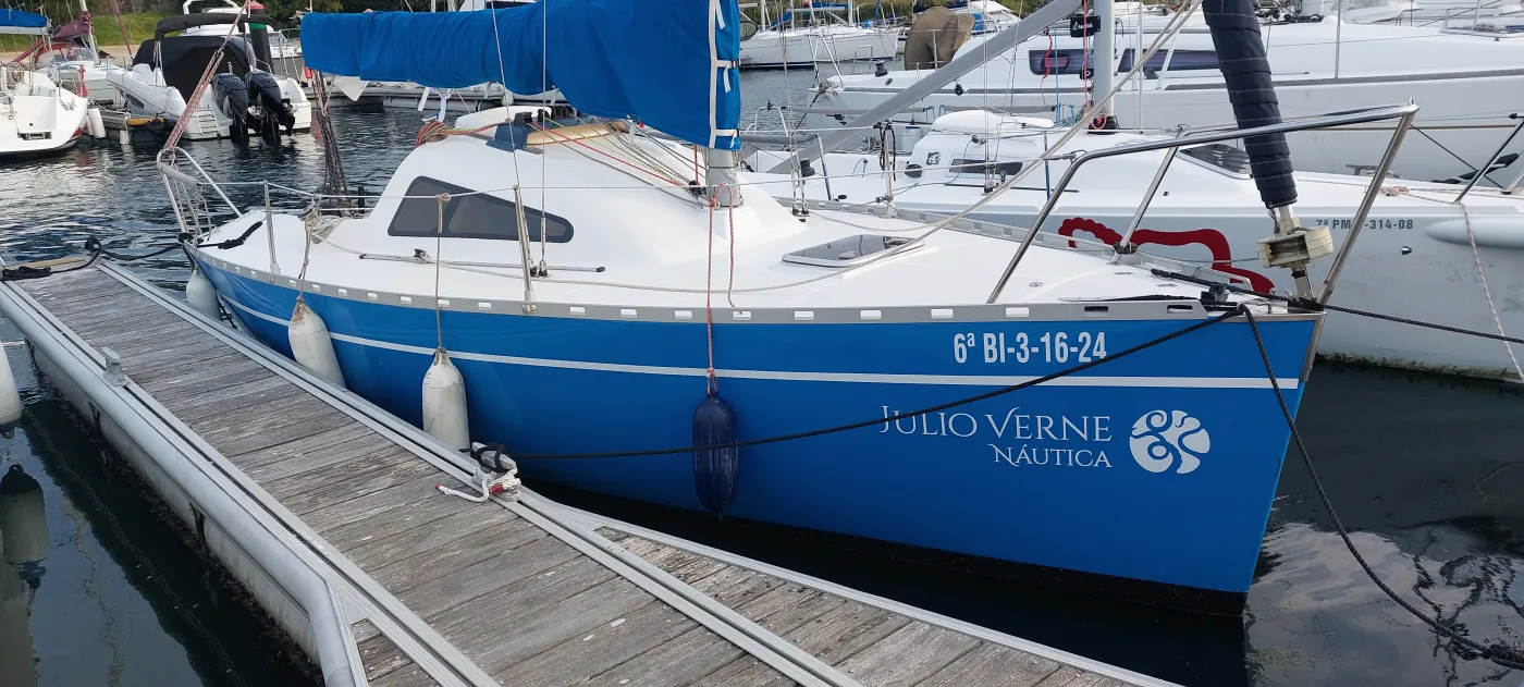 Comfort - Sailboat in Baiona