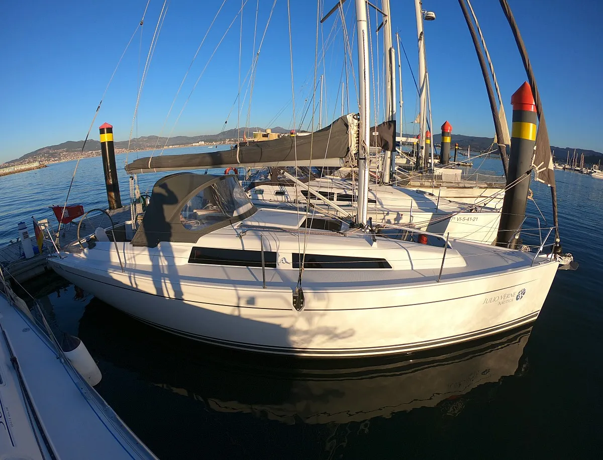 Nautilus - Sailboat in Baiona