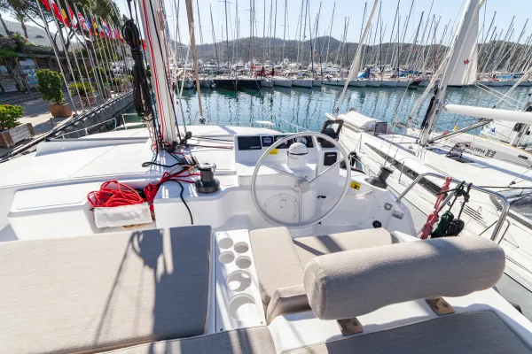 Sail Solaris