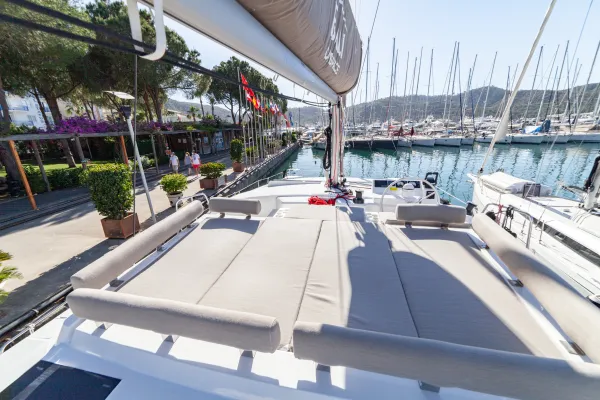Sail Solaris