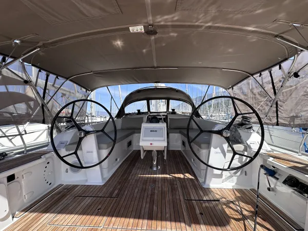 Sail Venus