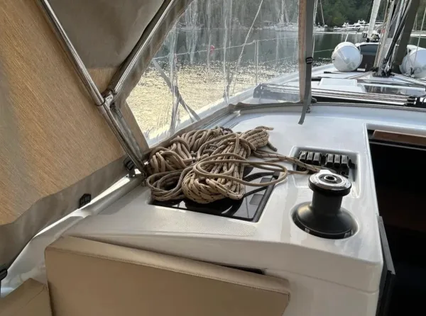 Sail Corvus