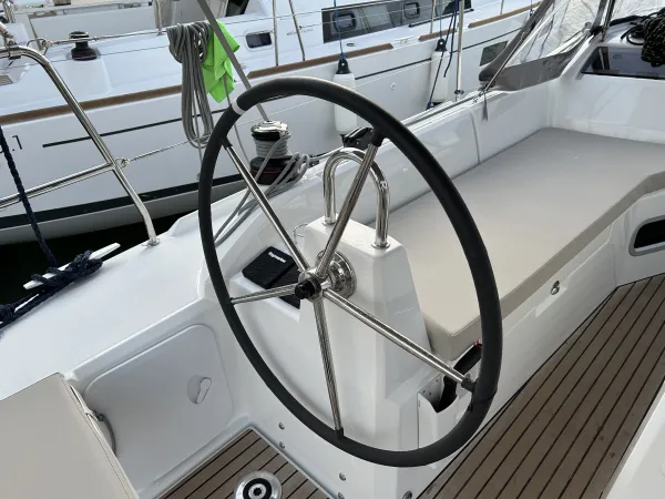 Sail Altair 1