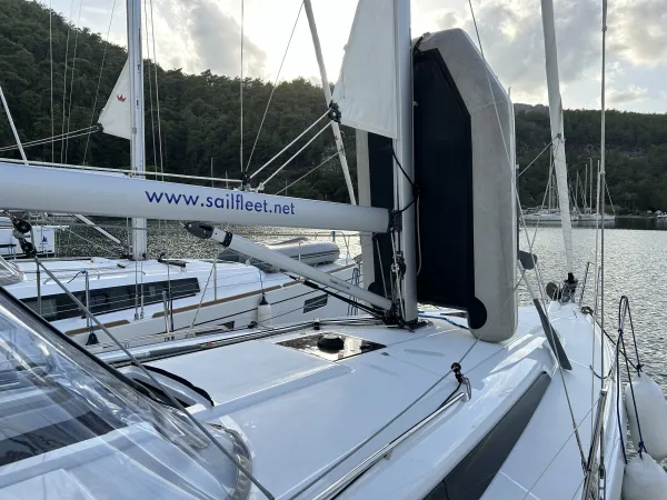 Sail Altair 1