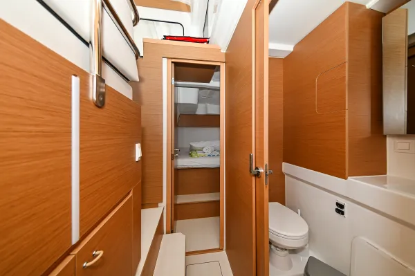 ISLAND BLUE V