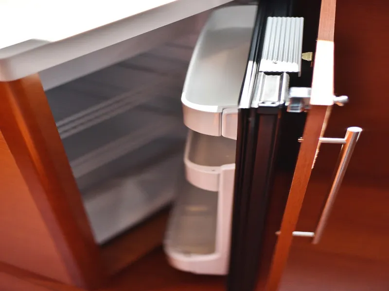 Antonela M - Yelkenli içinde Zadar