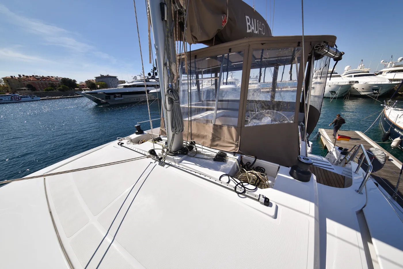 DESTINY - Katamaran içinde Zadar