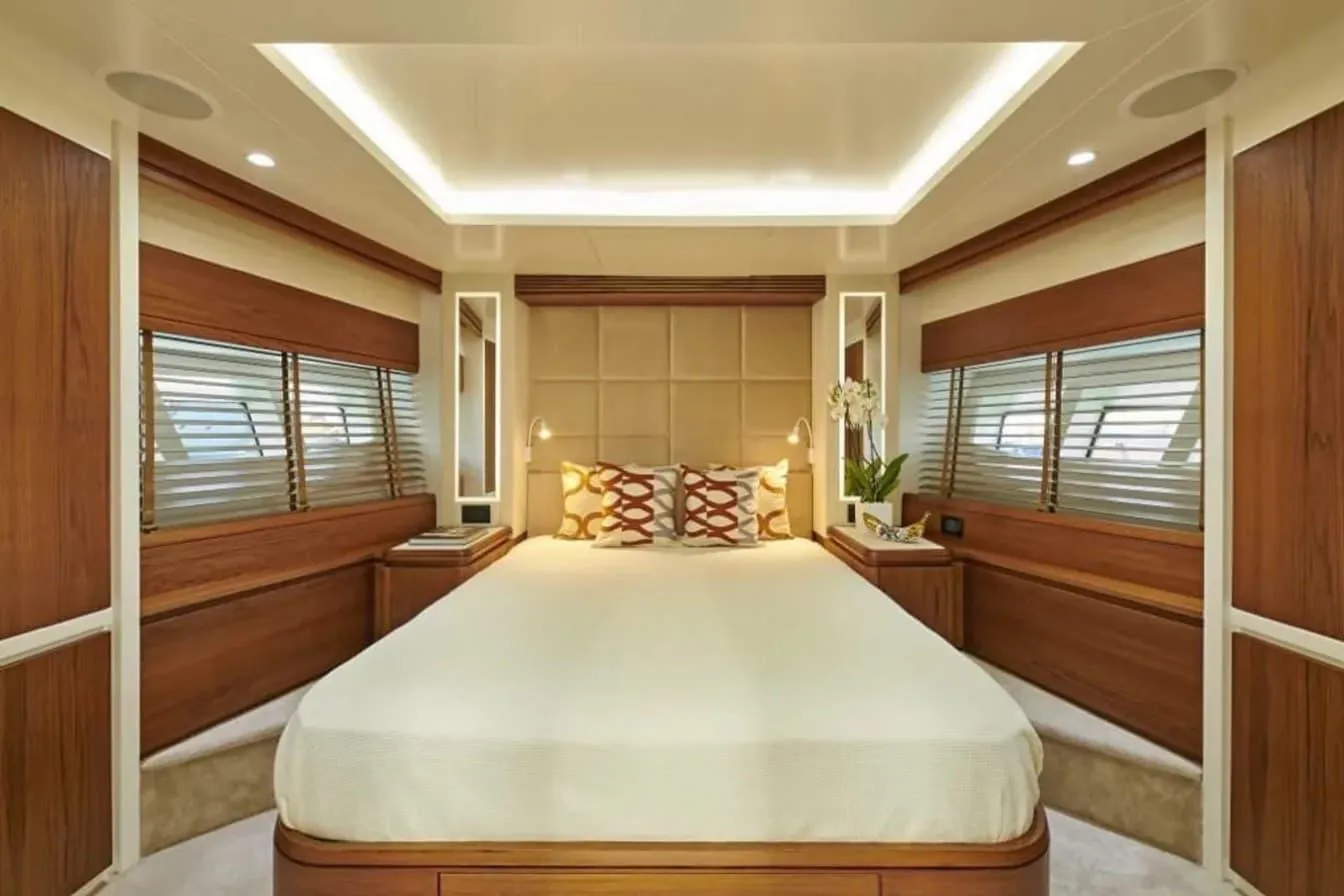 La Fenice - Motor Yacht in Kontokali
