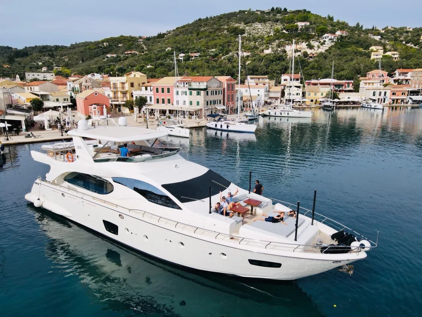 La Fenice - Motor Yacht in Kontokali