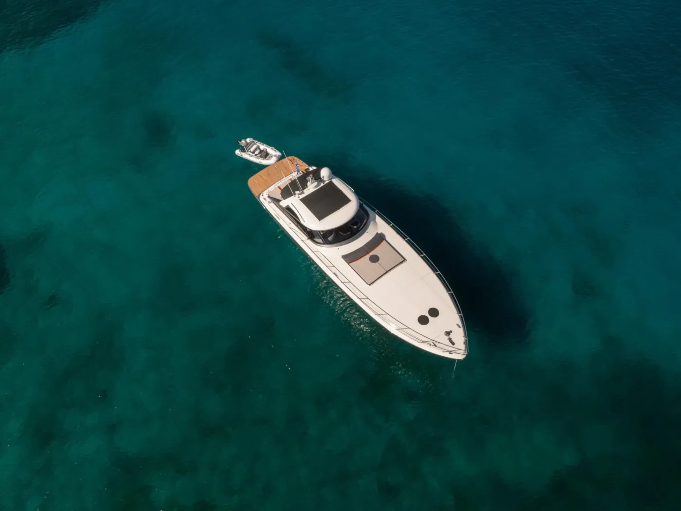 ORION - Motor Yat içinde Mikonos