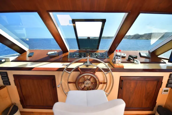 Comfort cabin upper deck 3
