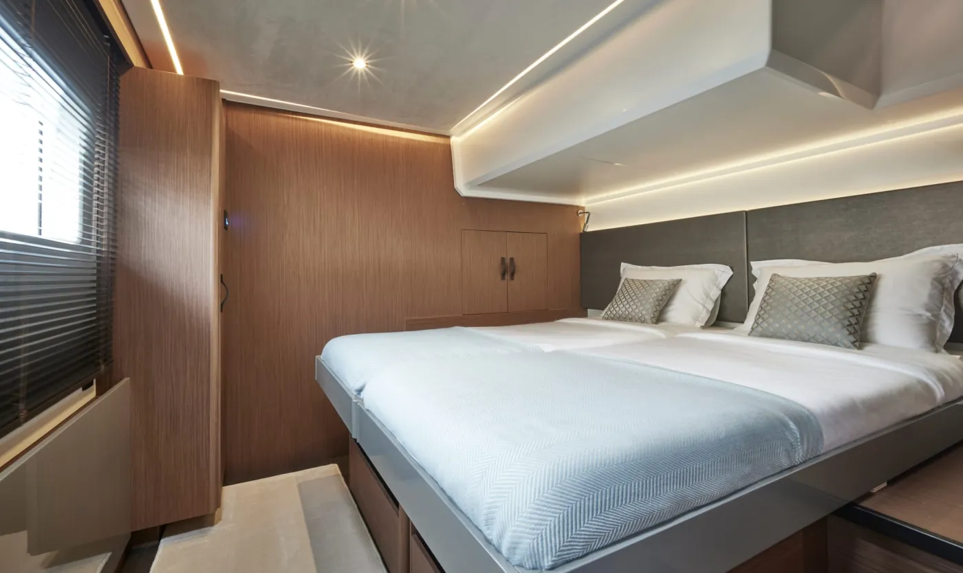 Diamond Si - Catamaran in Rogoznica