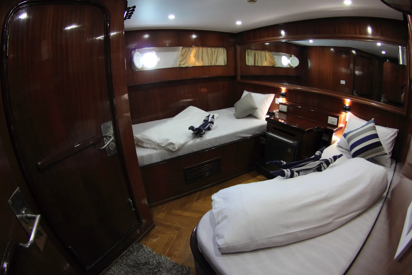 Heaven Saphir - Motor Yacht in Hurghada 1