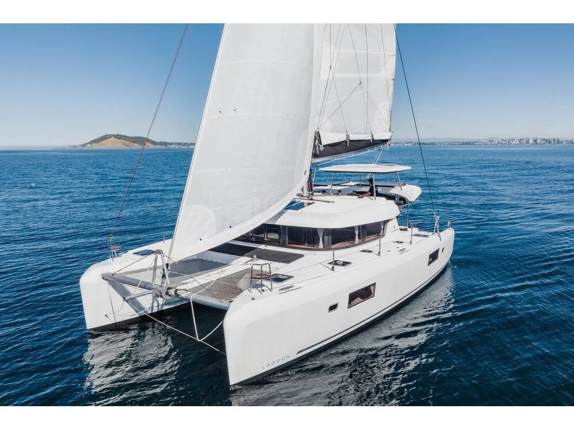 All Blue I - Catamaran in Lefkada