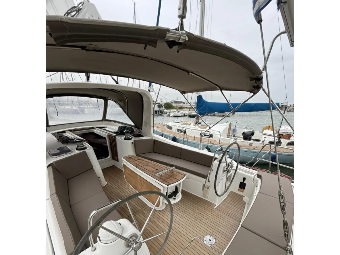 ZOI - Sailboat in Lefkada