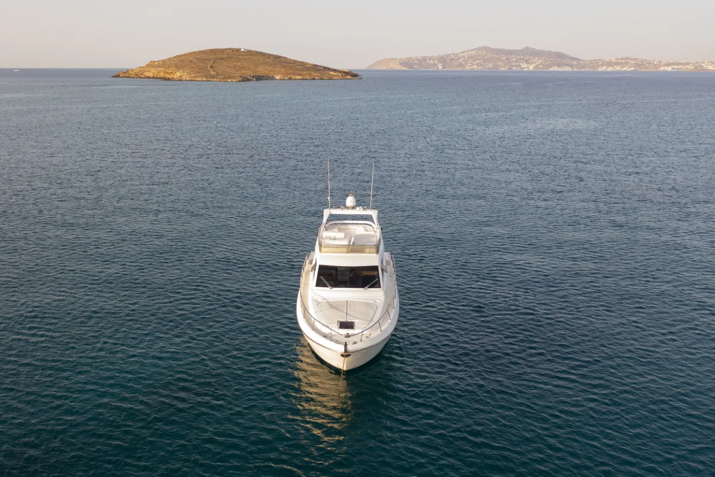 Arabella - Motor Yacht in Paros