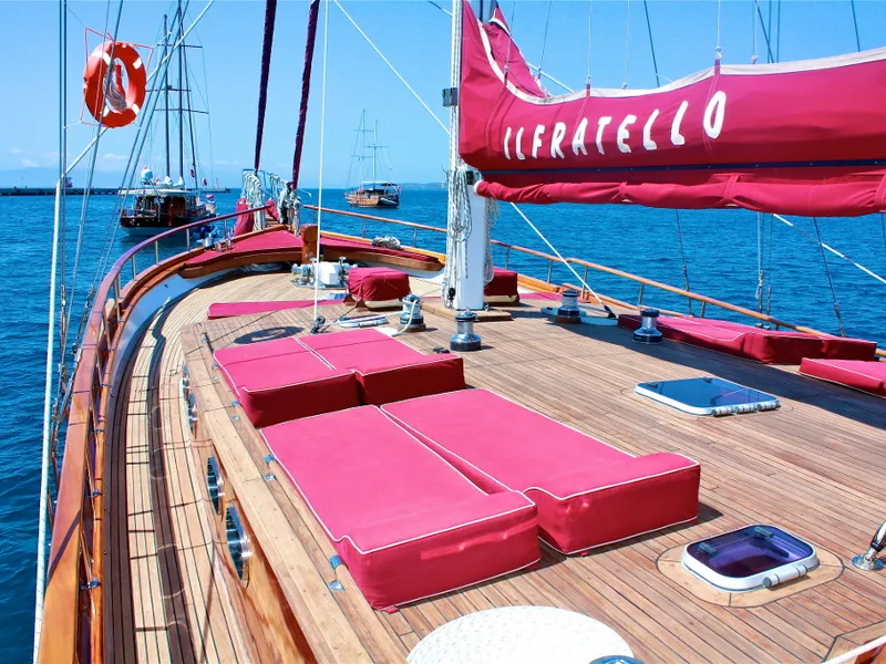 Il Fratello - Gulet in Eskiçeşme