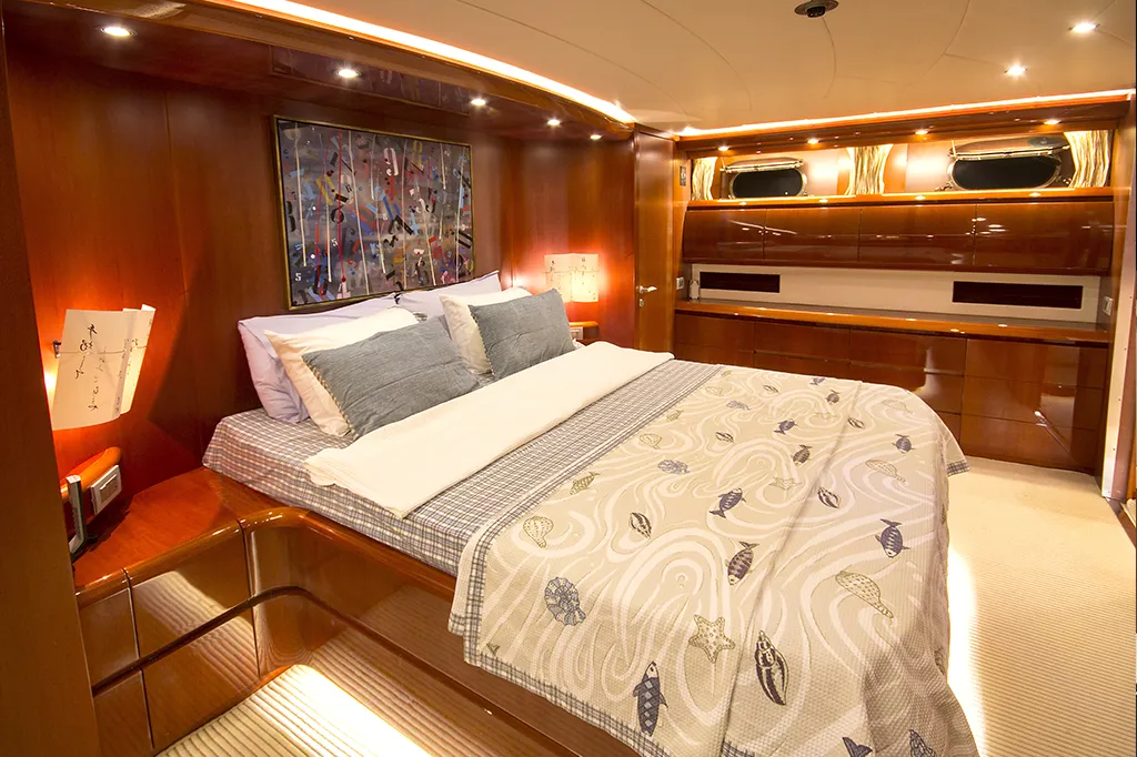 24M Deluxe Maiora Motoryacht - Motor Yat içinde Eskiçeşme